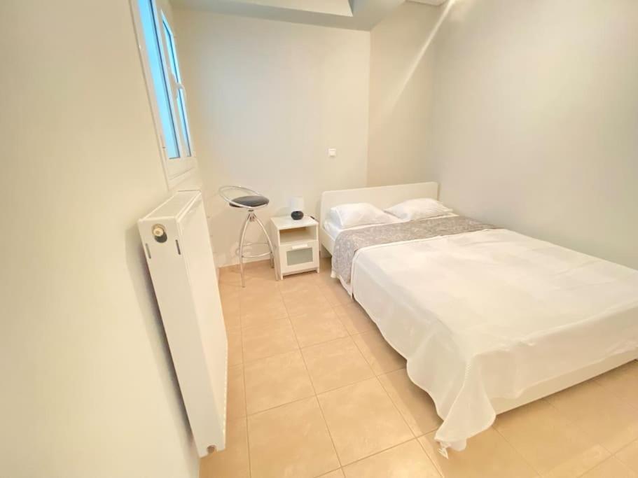 Cozy 2 Room Apartment With Garden Near Athens Air-Port Artemi Extérieur photo