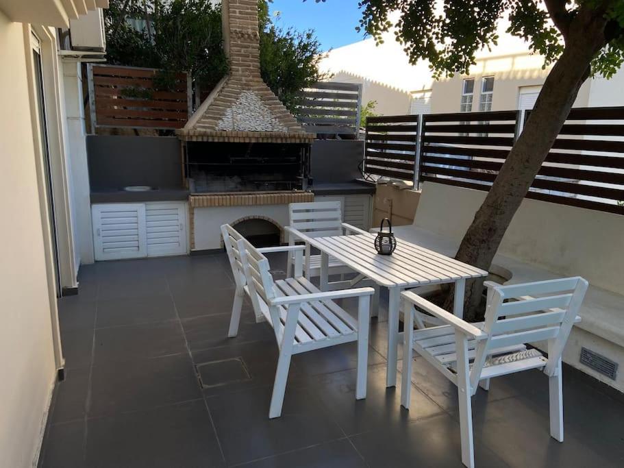 Cozy 2 Room Apartment With Garden Near Athens Air-Port Artemi Extérieur photo